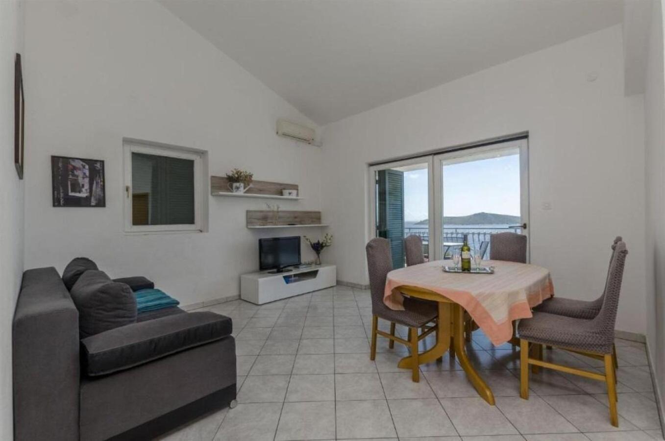Apartments Mil - 80M From The Sea Sevid Extérieur photo